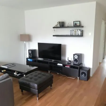 20 Min To Frankfurt Fair - Awesome Apartment!